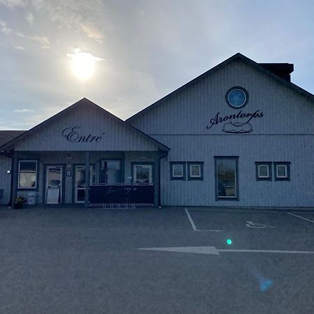 Apartamento Idyliska Boende Mitt Pa Oeland Färjestaden Exterior foto