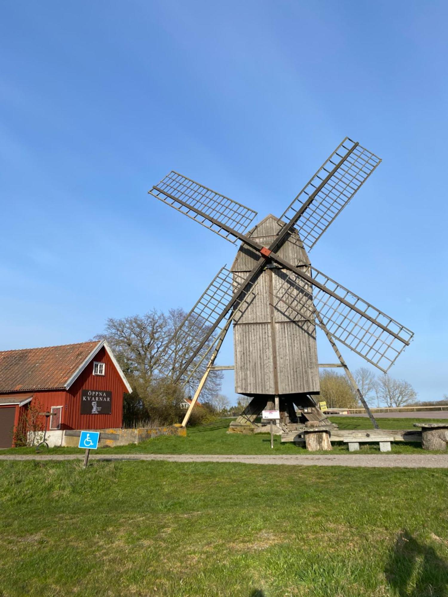 Apartamento Idyliska Boende Mitt Pa Oeland Färjestaden Exterior foto